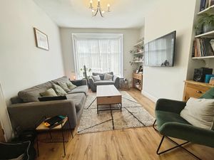 Lounge- click for photo gallery